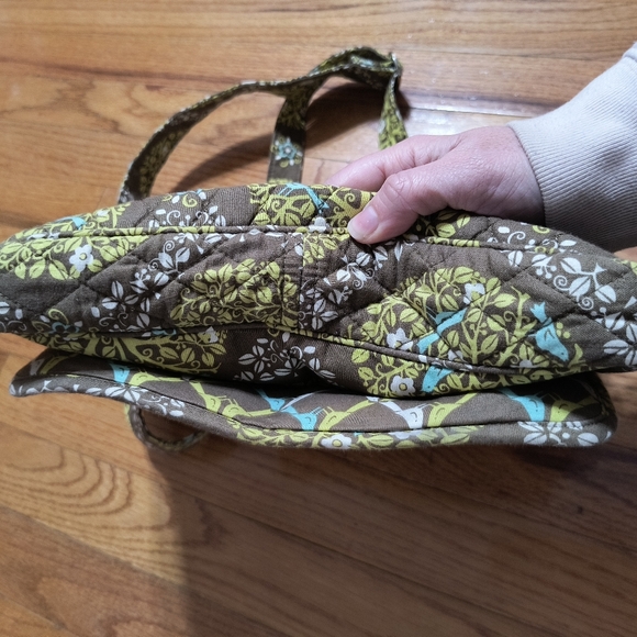 Vera Bradley Sittin' in a Tree print crossbody messenger bag, 12"x13", birds - Picture 12 of 16